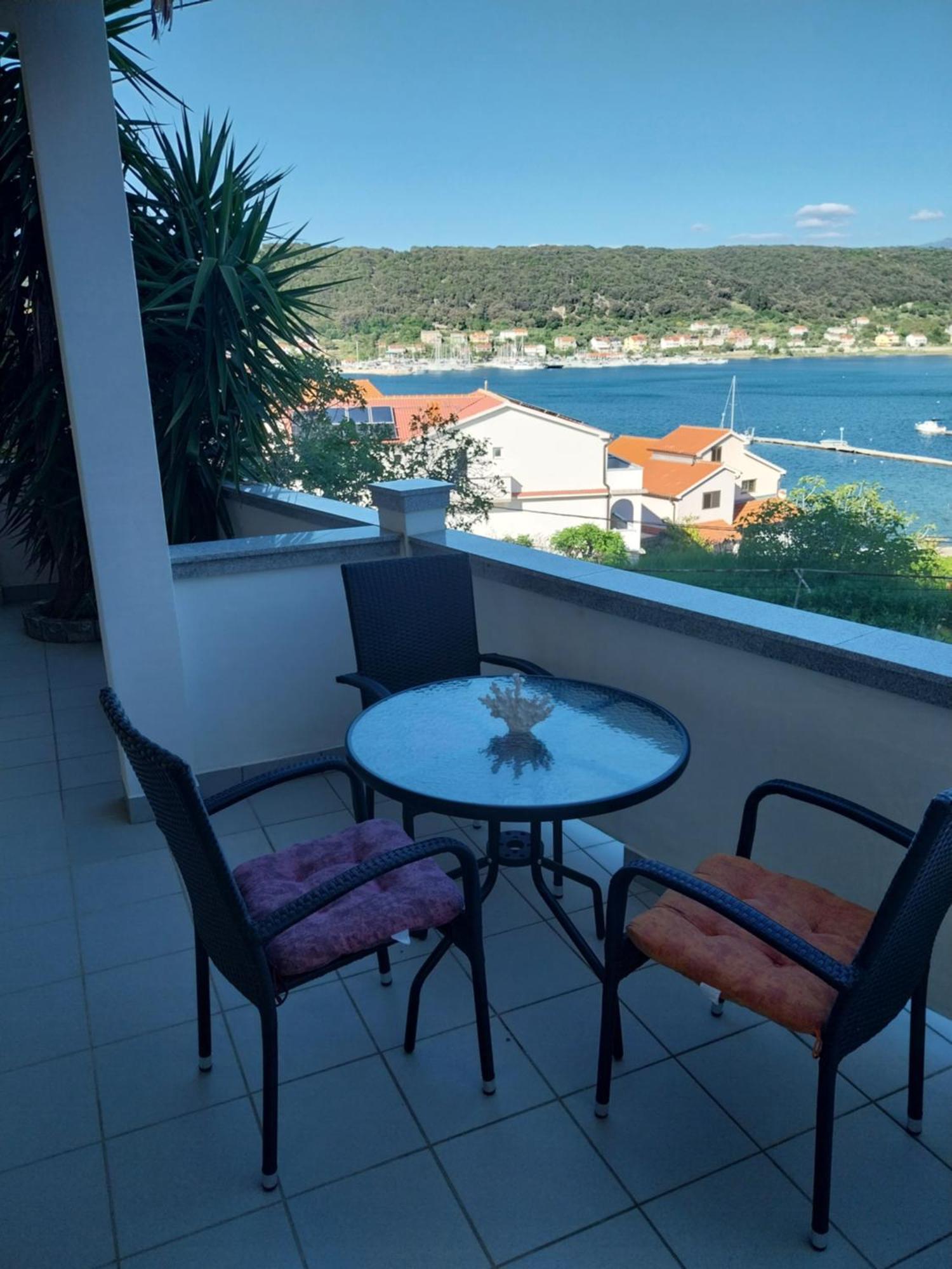 Ljubica Apartments And Rooms Супетарска-Драга Экстерьер фото
