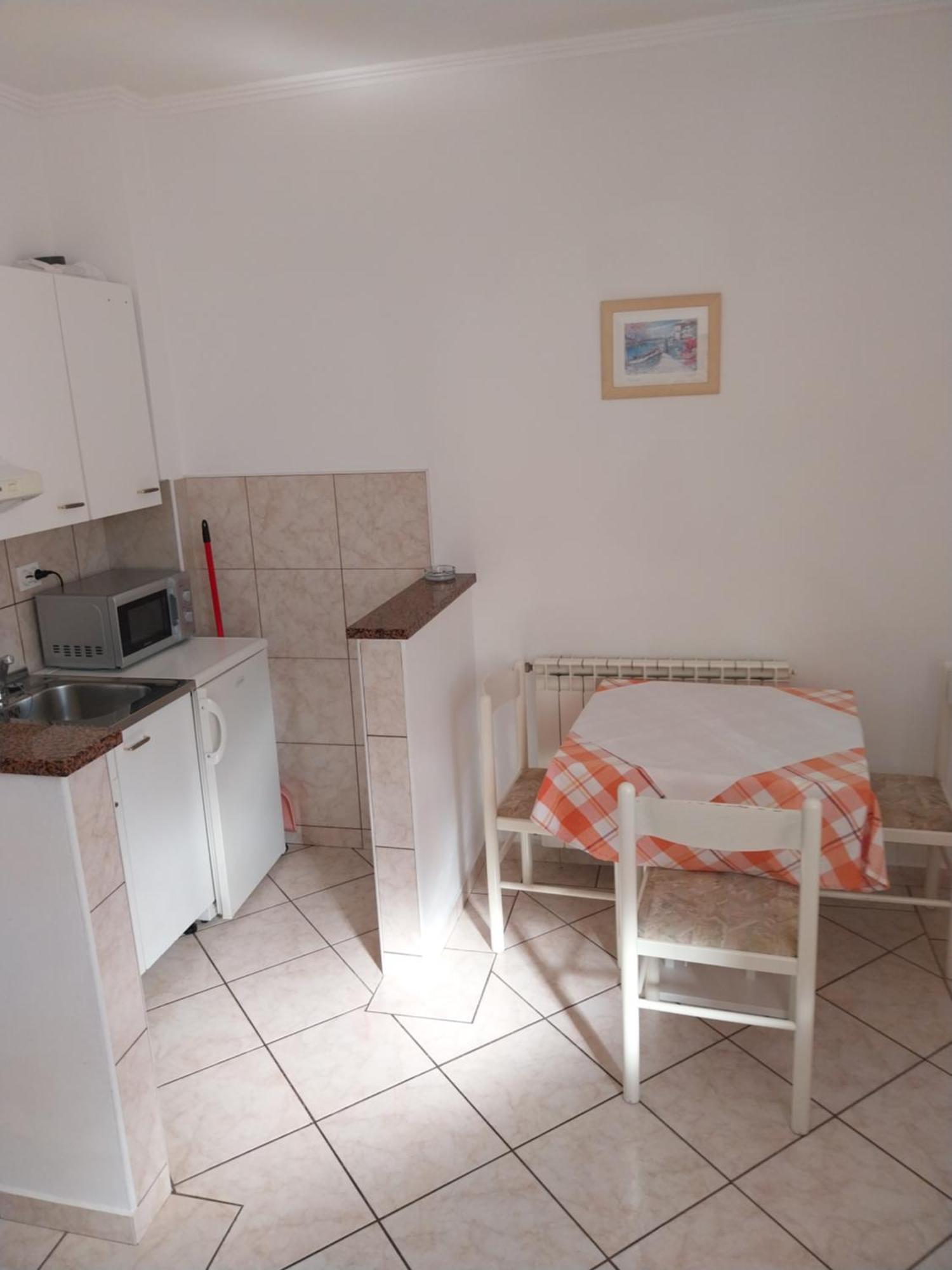 Ljubica Apartments And Rooms Супетарска-Драга Экстерьер фото