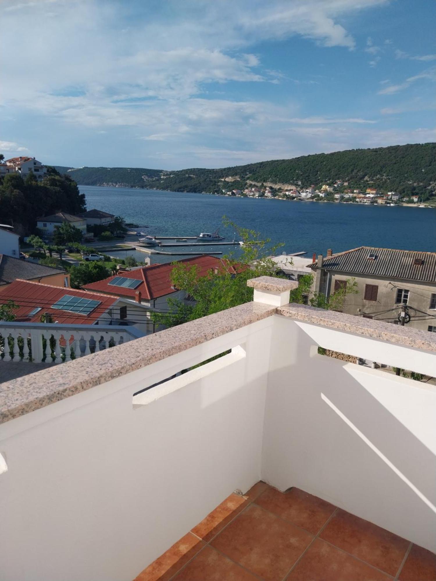 Ljubica Apartments And Rooms Супетарска-Драга Экстерьер фото